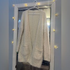 XL Hippie Rose White Fuzzy Sweater